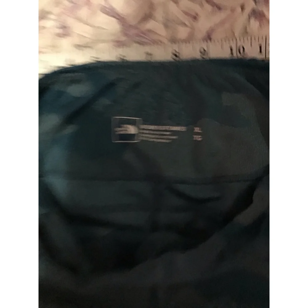 Women's The North Face Teal Camo Leggings XL Like NEW - Picture 8 of 12